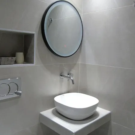 Nostos Golden מלון דירות