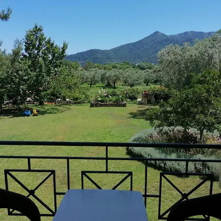 Nostos Golden מלון דירות כריסי אמודיה