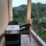 Apartahotel Nostos Golden 3*