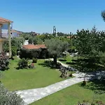 Nostos Golden Apartahotel