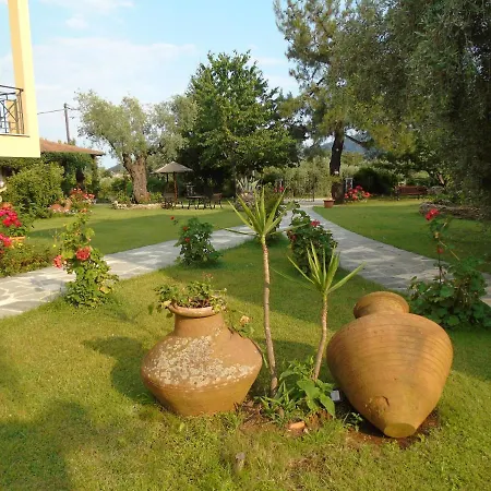 Appart hôtel Nostos Golden *