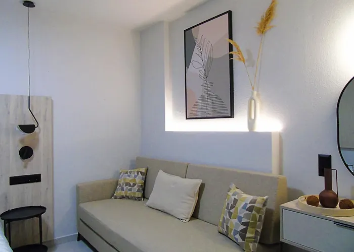 Aparthotel Nostos Golden 3*