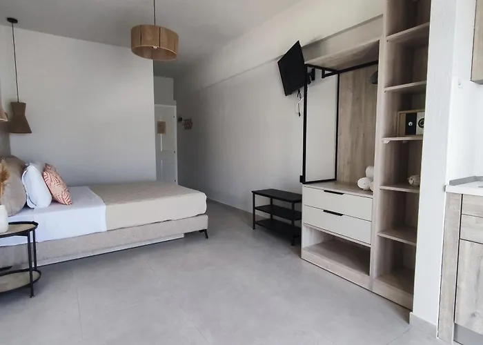 Nostos Golden Chrisi Ammoudia